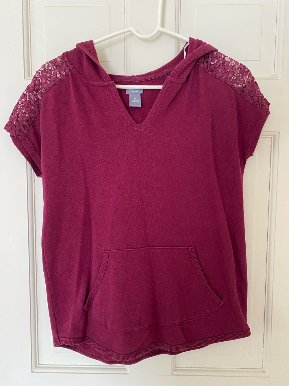 aerie Lace-Shoulder Hooded Pullover - Berry